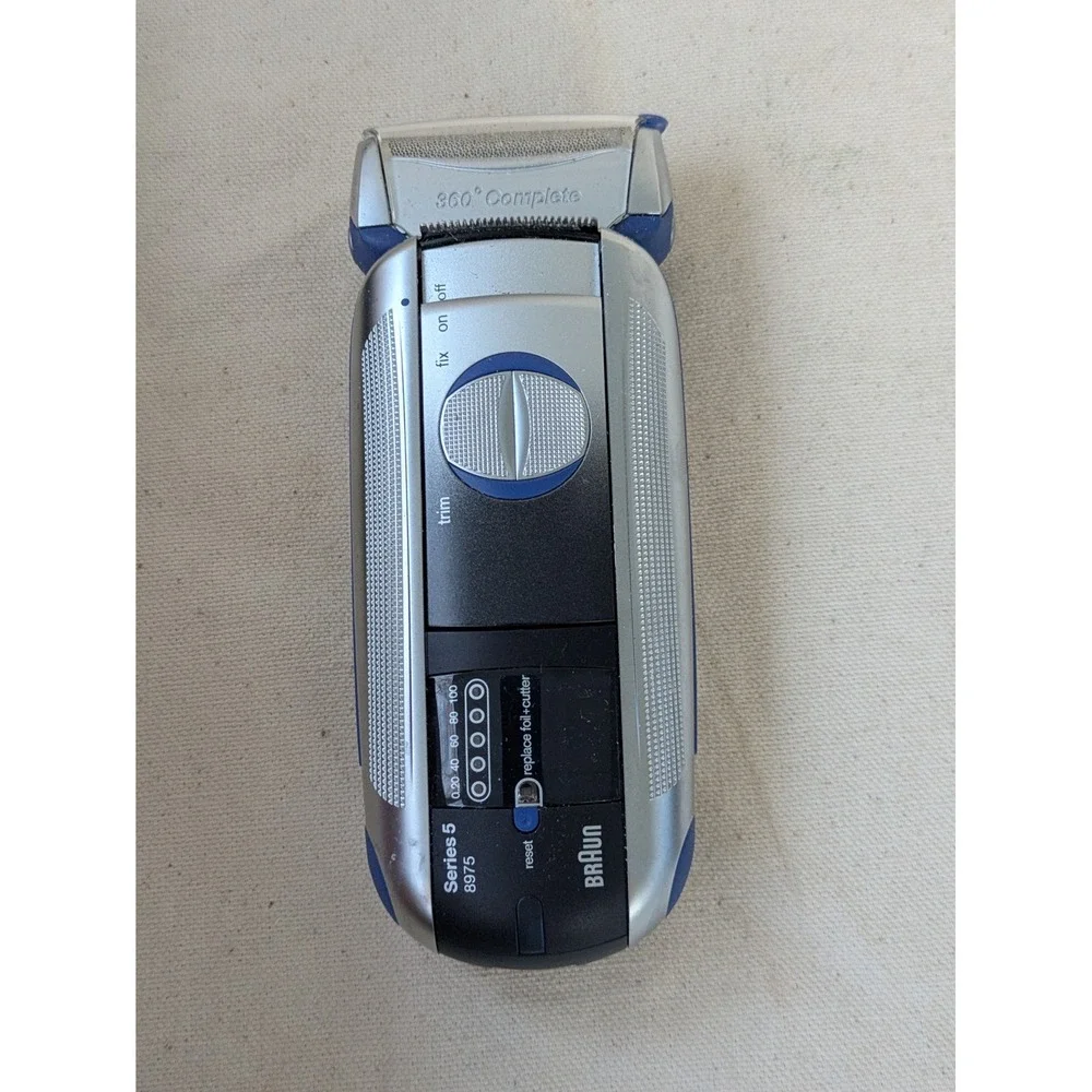 Braun Series 5 8975 Electric Shaver 360 Complete Silver Blue Case Cord Working